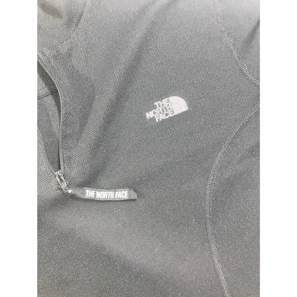 The North Face Mens XL/TG Black VaporWick 1/4‎ Zip Pullover Mock Neck Shirt